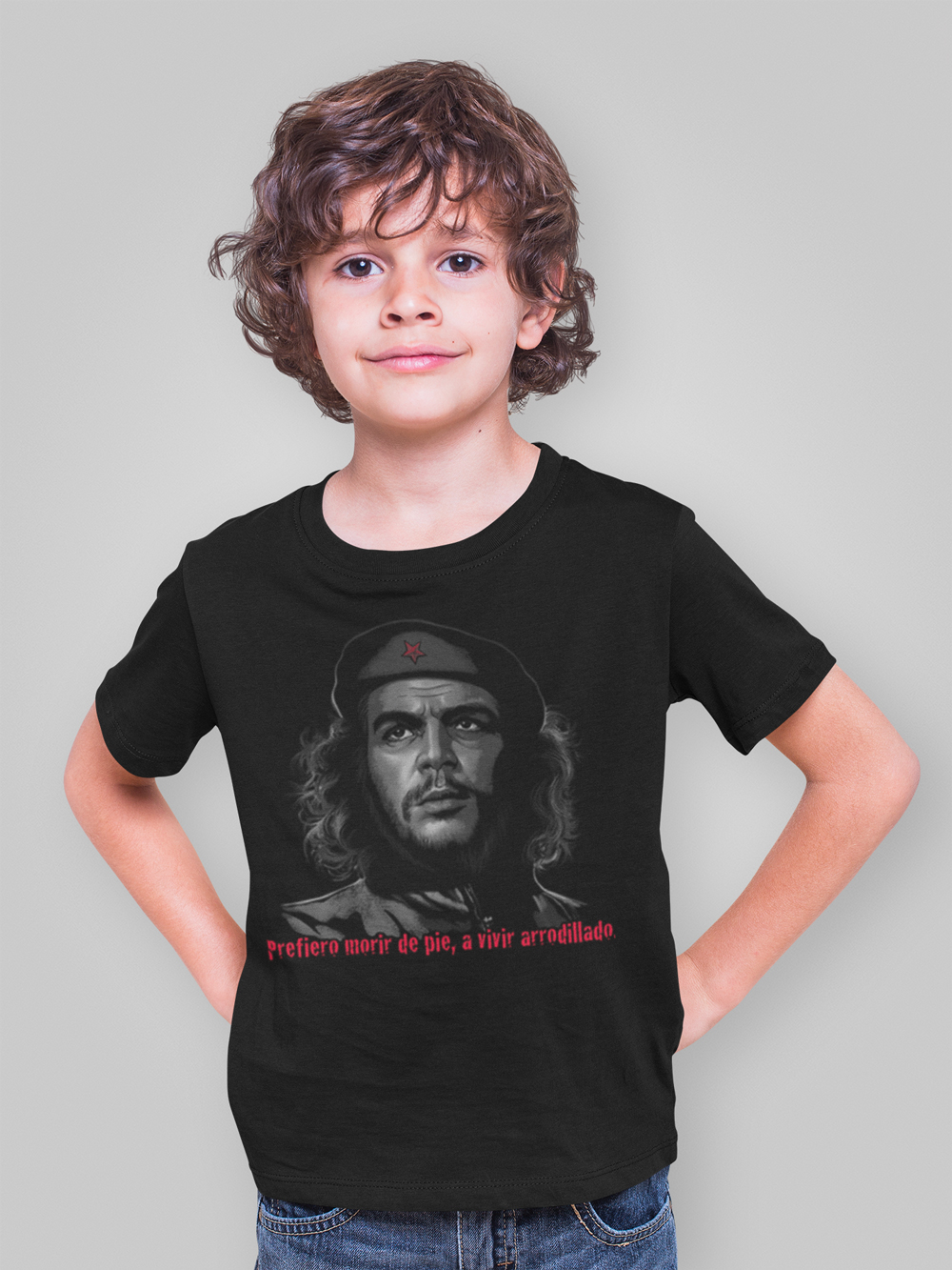 mockup-t-shirt-enfant-noir-che-guevara.jpg