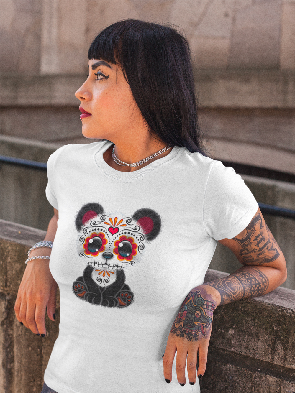 mockup-t-shirt-femme-blanc-panda-mexicain.jpg
