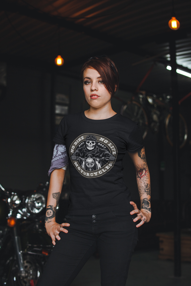 mockup-t-shirt-femme-no-bike-no-life.jpg