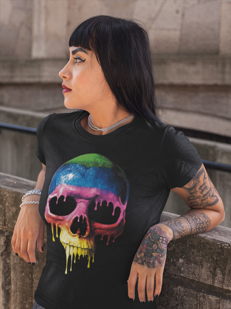 mockup-t-shirt-femme-noir-crane-peinture-fluo.jpg