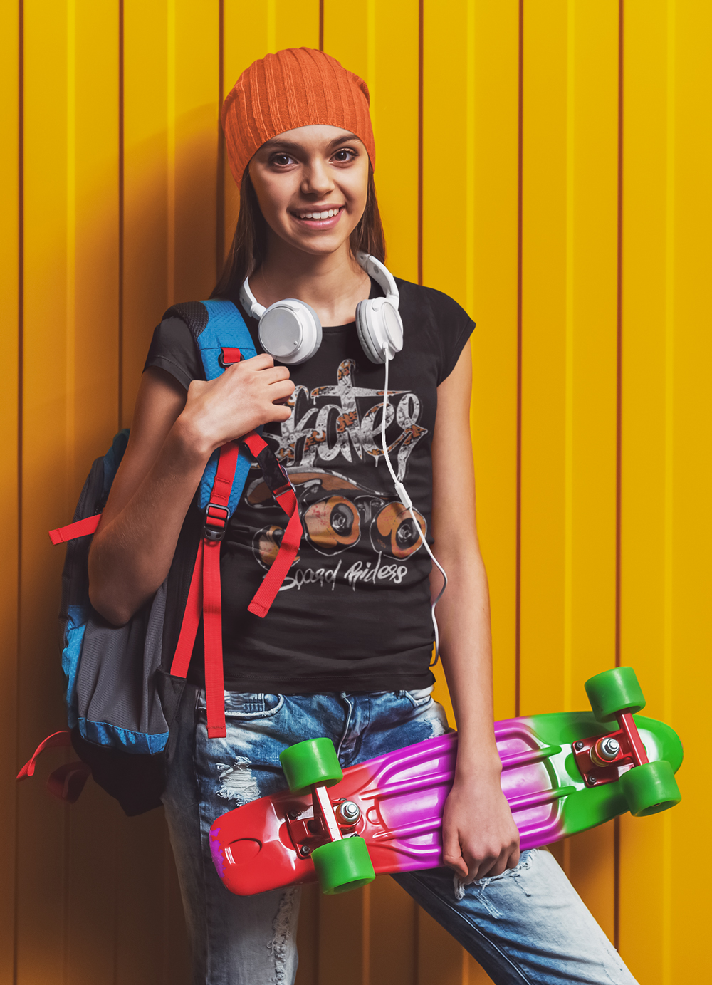mockup-t-shirt-femme-skates-board-riders.jpg