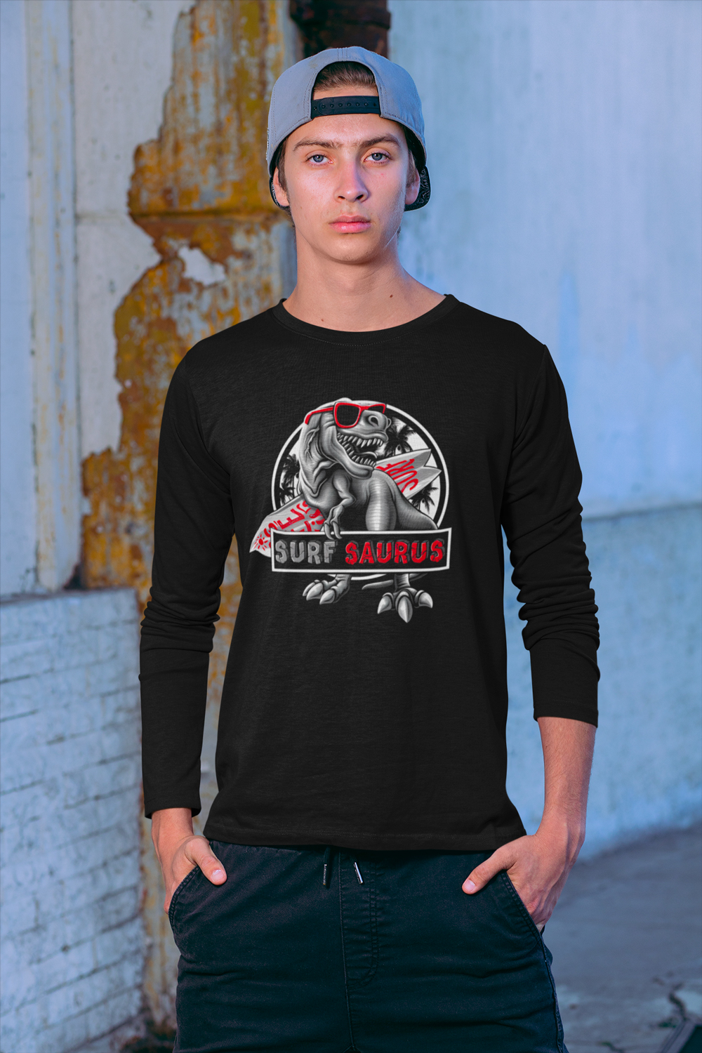 mockup-t-shirt-manches-longues-homme-noir-surf-saurus.jpg